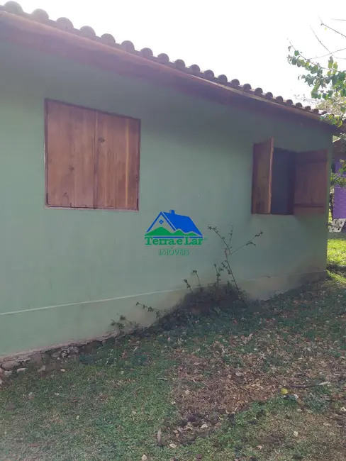 Foto 3 de Casa com 2 quartos à venda, 70m2 em Aiuruoca - MG