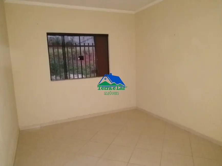 Sobrado com 3 quartos à venda, 180m2 em Sao Lourenco - MG - imagem 3 Foto 3 de Sobrado com 3 quartos à venda, 180m2 em Sao Lourenco - MG