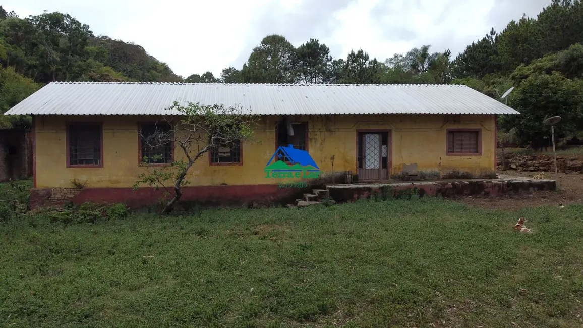 Foto 7 de Casa com 3 quartos à venda, 10m2 em Aiuruoca - MG