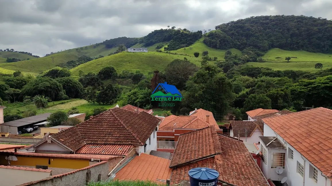 Foto 3 de Sala Comercial com 3 quartos à venda, 250m2 em Centro, Aiuruoca - MG