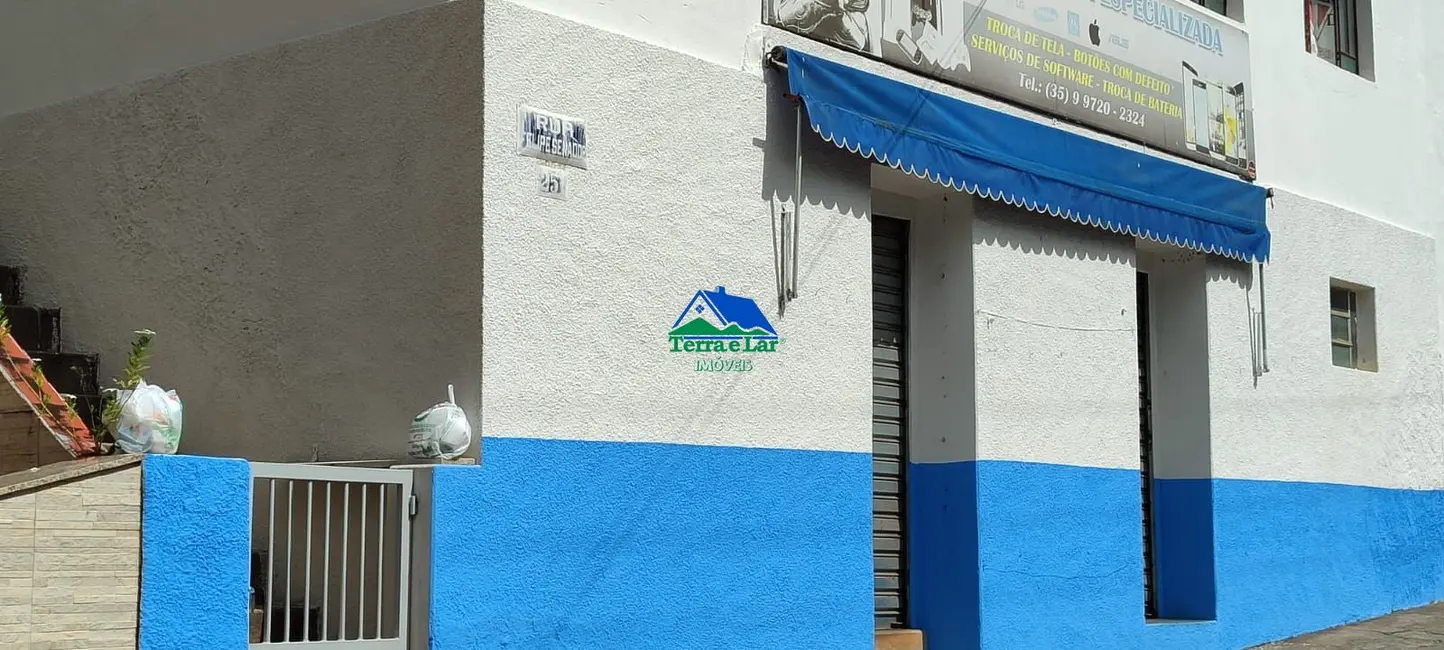 Sobrado com 3 quartos à venda, 220m2 em Centro, Aiuruoca - MG - imagem 4 Foto 4 de Sobrado com 3 quartos à venda, 220m2 em Centro, Aiuruoca - MG