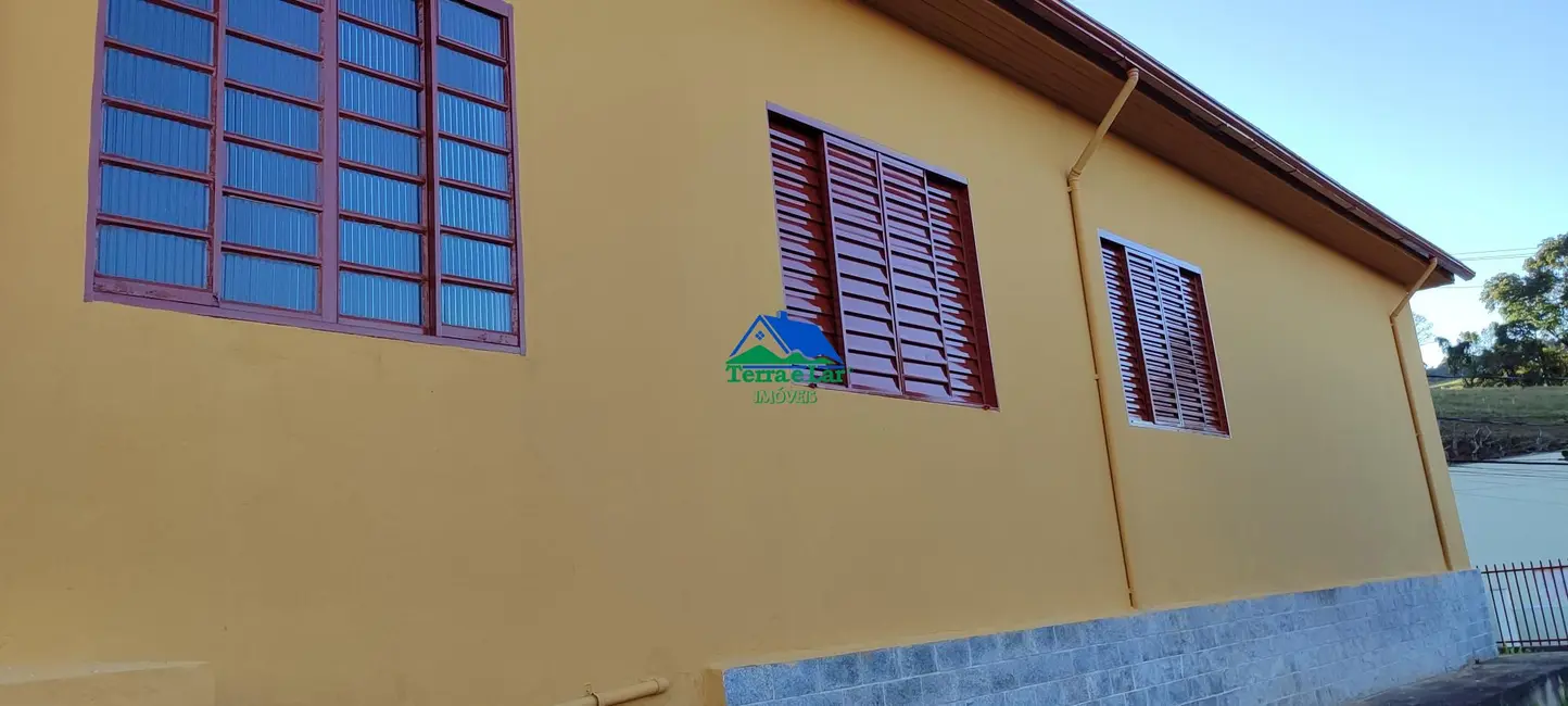 Foto 6 de Casa com 4 quartos à venda, 170m2 em Centro, Aiuruoca - MG