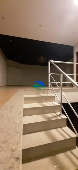 Foto 2 de Apartamento com 3 quartos à venda, 240m2 em Centro, Carvalhos - MG