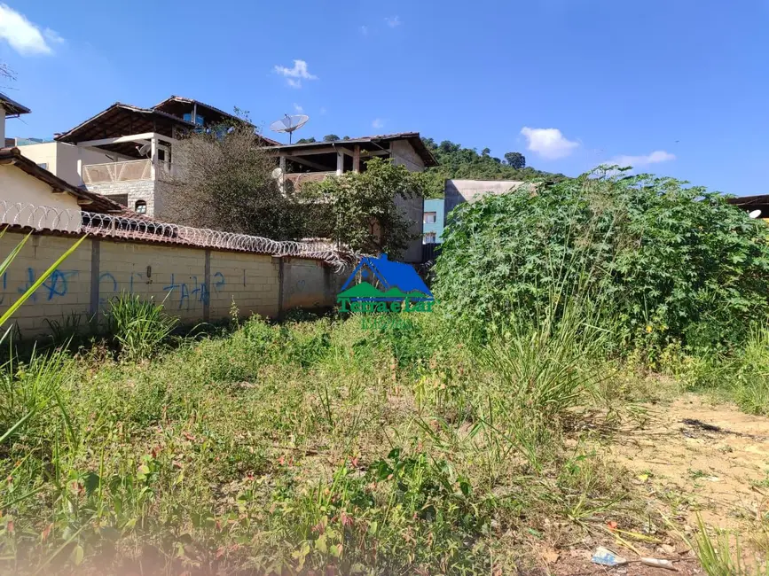Foto 1 de Terreno / Lote à venda, 592m2 em Timirim, Timoteo - MG