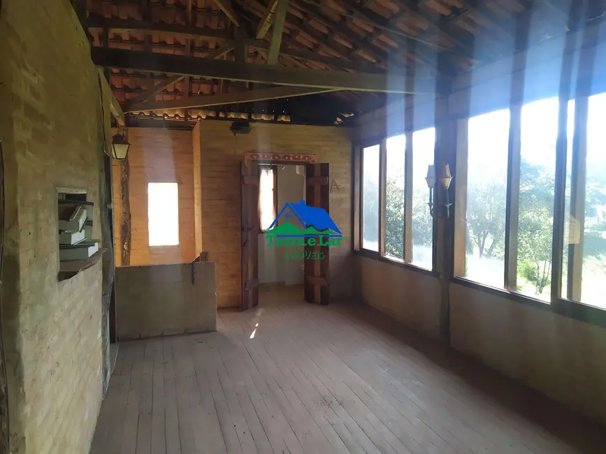 Foto 7 de Loja à venda, 220m2 em Aiuruoca - MG