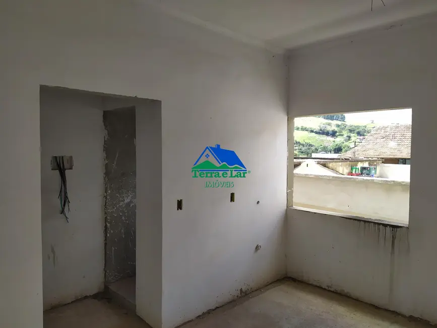 Foto 6 de Prédio Inteiro à venda, 487m2 em Centro, Aiuruoca - MG