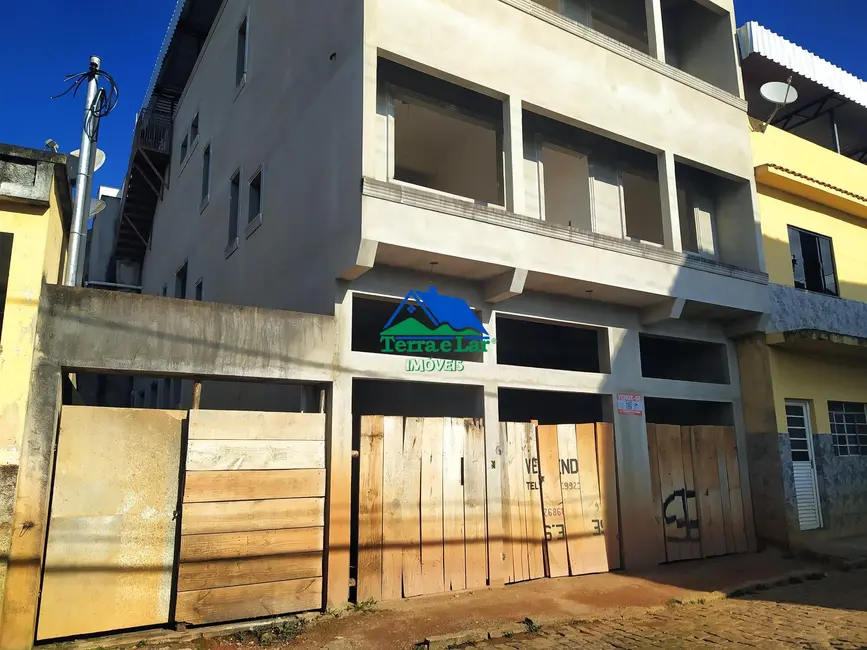 Foto 4 de Prédio Inteiro à venda, 487m2 em Centro, Aiuruoca - MG