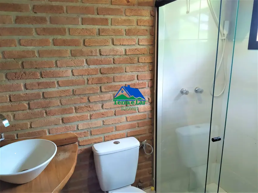 Chácara com 3 quartos à venda, 170m2 em Aiuruoca - MG - imagem 7 Foto 7 de Chácara com 3 quartos à venda, 170m2 em Aiuruoca - MG