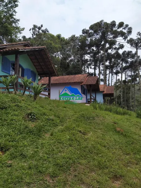 Foto 1 de Sala Comercial com 16 quartos à venda, 900m2 em Aiuruoca - MG