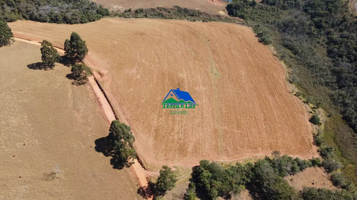 Foto 7 de Fazenda / Haras com 7 quartos à venda, 800m2 em Aiuruoca - MG