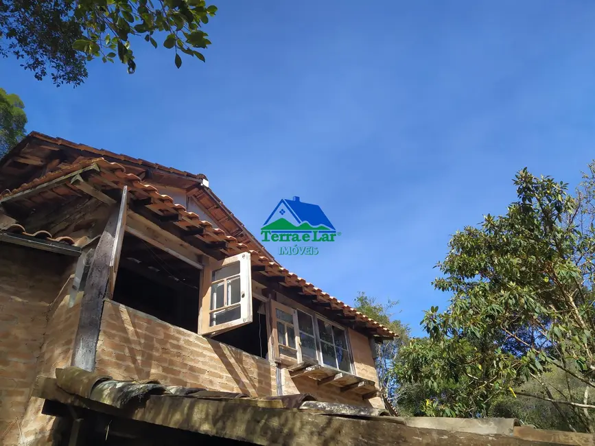 Foto 2 de Chácara com 2 quartos à venda, 70m2 em Aiuruoca - MG