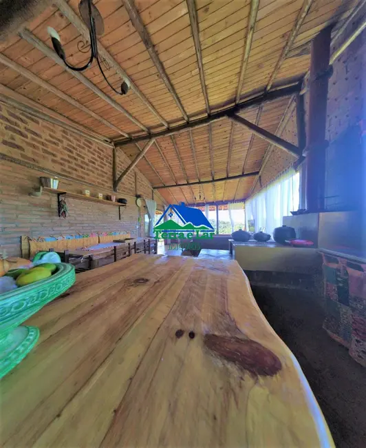 Foto 1 de Sala Comercial com 3 quartos à venda, 500m2 em Aiuruoca - MG