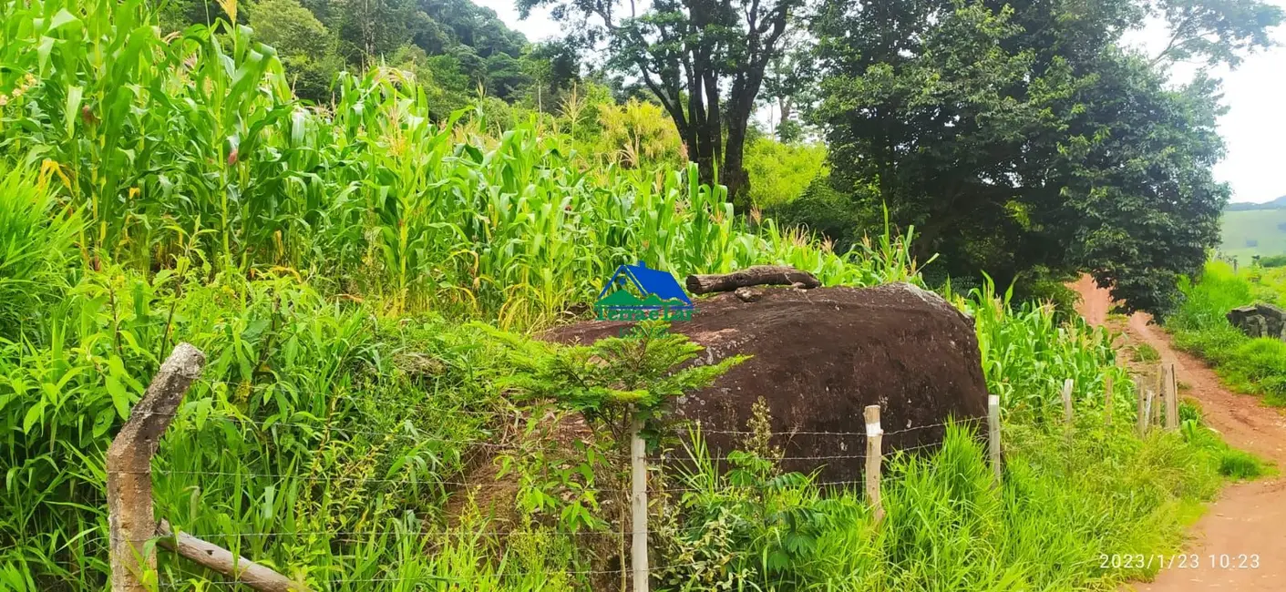 Terreno / Lote à venda, 570m2 em Aiuruoca - MG - imagem 9 Foto 9 de Terreno / Lote à venda, 570m2 em Aiuruoca - MG