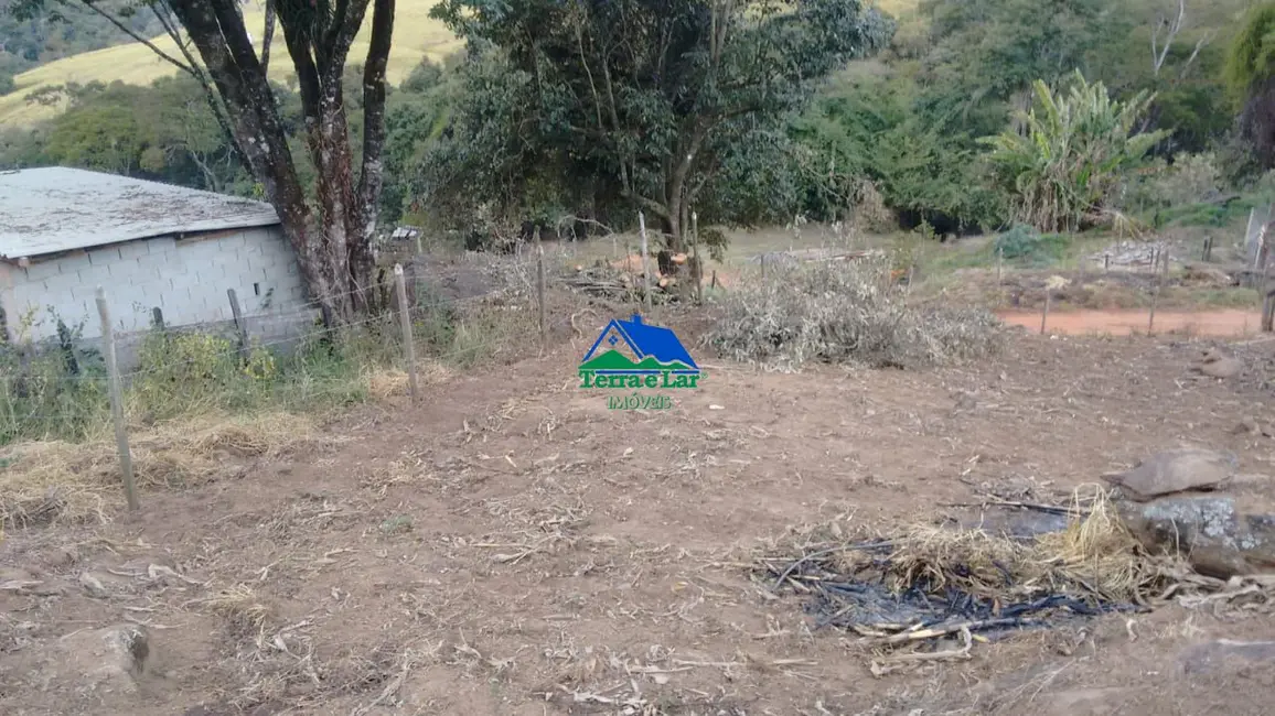Terreno / Lote à venda, 570m2 em Aiuruoca - MG - imagem 5 Foto 5 de Terreno / Lote à venda, 570m2 em Aiuruoca - MG