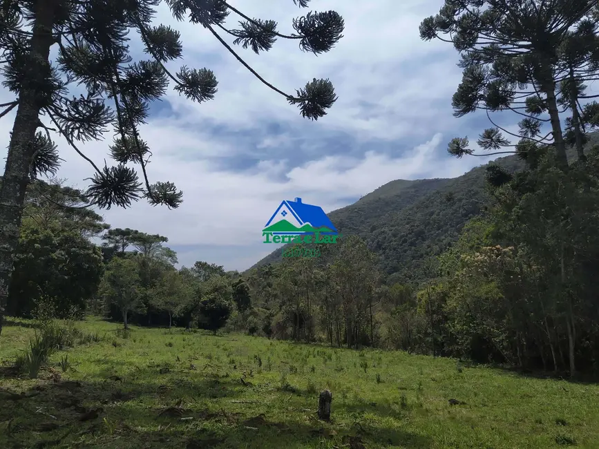Foto 5 de Casa com 5 quartos à venda, 20000m2 em Aiuruoca - MG