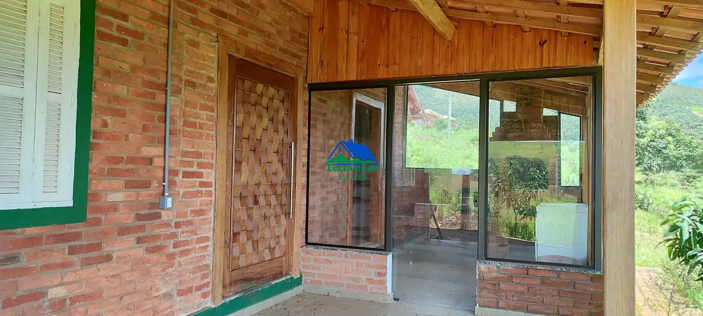 Foto 3 de Chácara com 3 quartos à venda, 30000m2 em Aiuruoca - MG