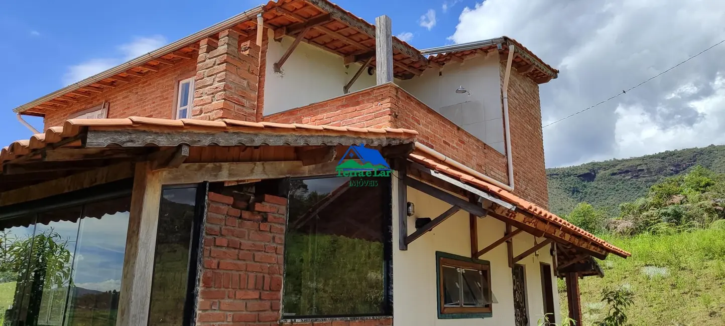 Foto 2 de Chácara com 3 quartos à venda, 30000m2 em Aiuruoca - MG