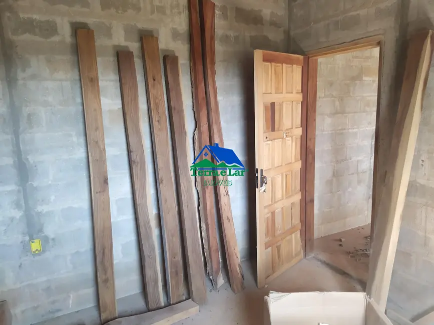 Foto 6 de Casa com 3 quartos à venda, 45000m2 em Aiuruoca - MG