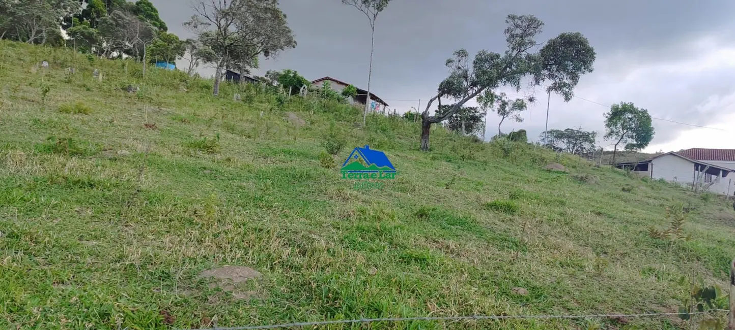 Foto 1 de Terreno / Lote à venda, 4500m2 em Aiuruoca - MG