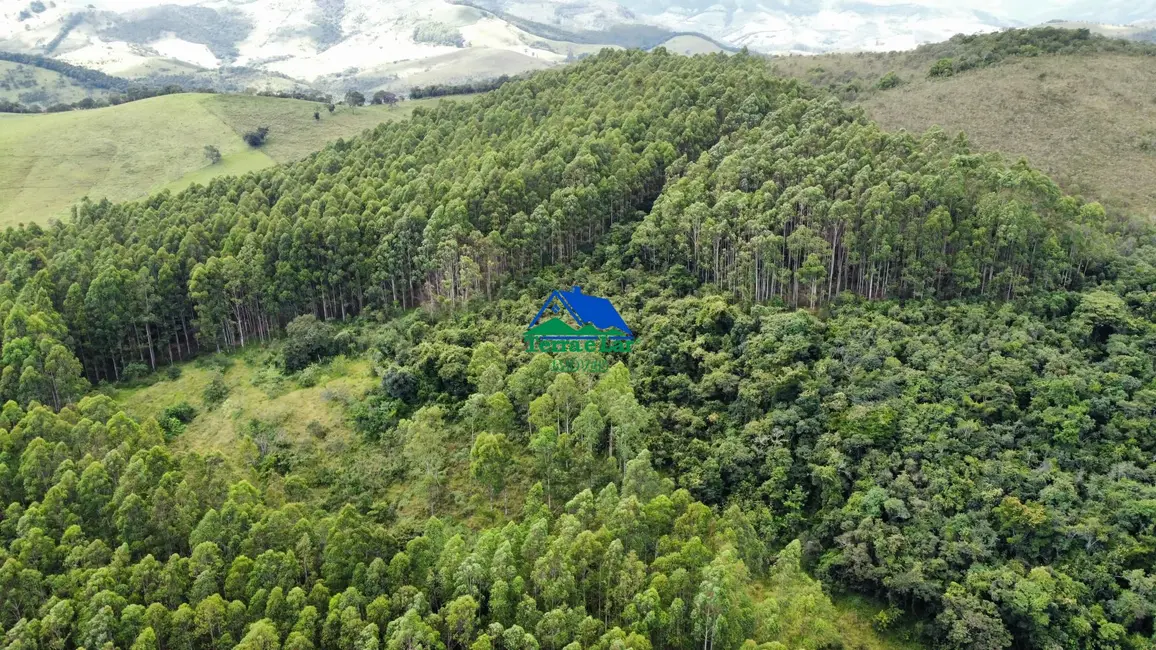 Foto 1 de Fazenda / Haras à venda, 90000m2 em Aiuruoca - MG