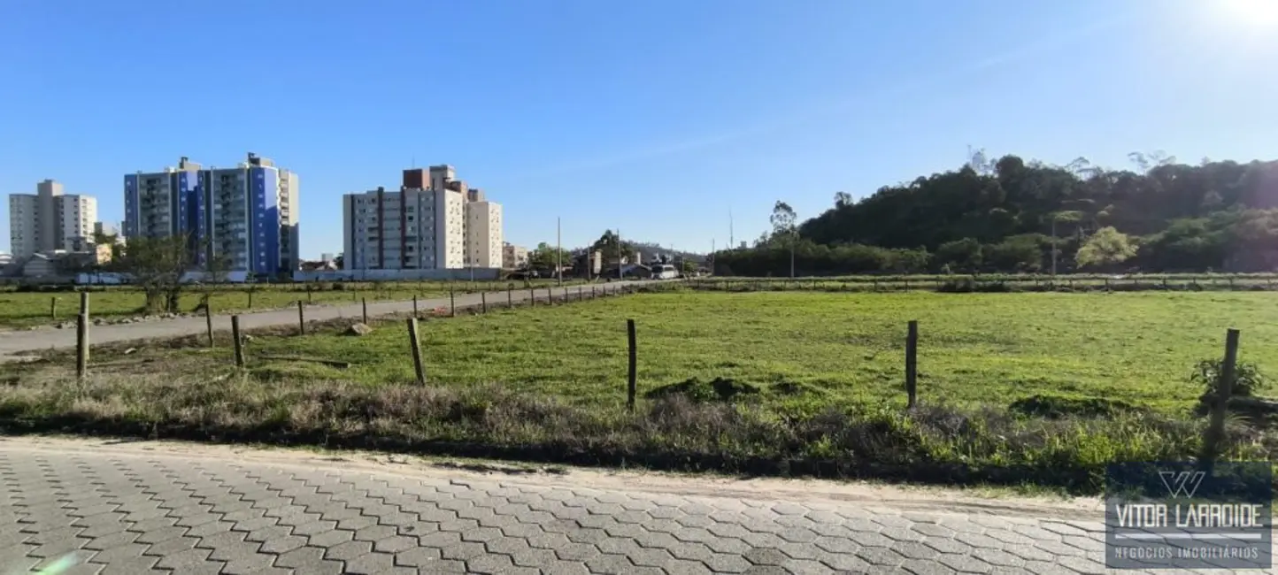 Terreno / Lote à venda, 2000m2 em Humaitá, Tubarao - SC - imagem 6 Foto 6 de Terreno / Lote à venda, 2000m2 em Humaitá, Tubarao - SC