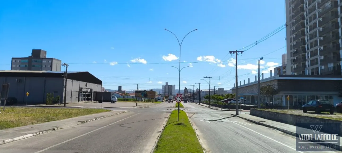 Foto 4 de Terreno / Lote à venda, 2112m2 em Centro, Tubarao - SC