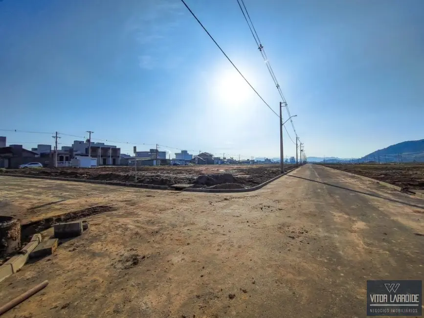 Terreno / Lote à venda, 252m2 em Congonhas, Tubarao - SC - imagem 4 Foto 4 de Terreno / Lote à venda, 252m2 em Congonhas, Tubarao - SC