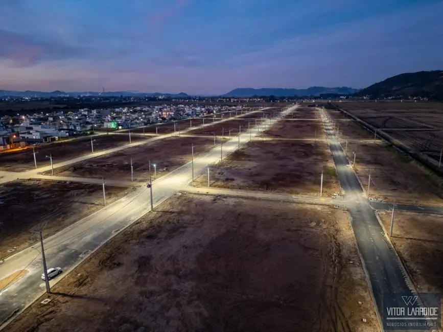 Terreno / Lote à venda, 252m2 em Congonhas, Tubarao - SC - imagem 5 Foto 5 de Terreno / Lote à venda, 252m2 em Congonhas, Tubarao - SC