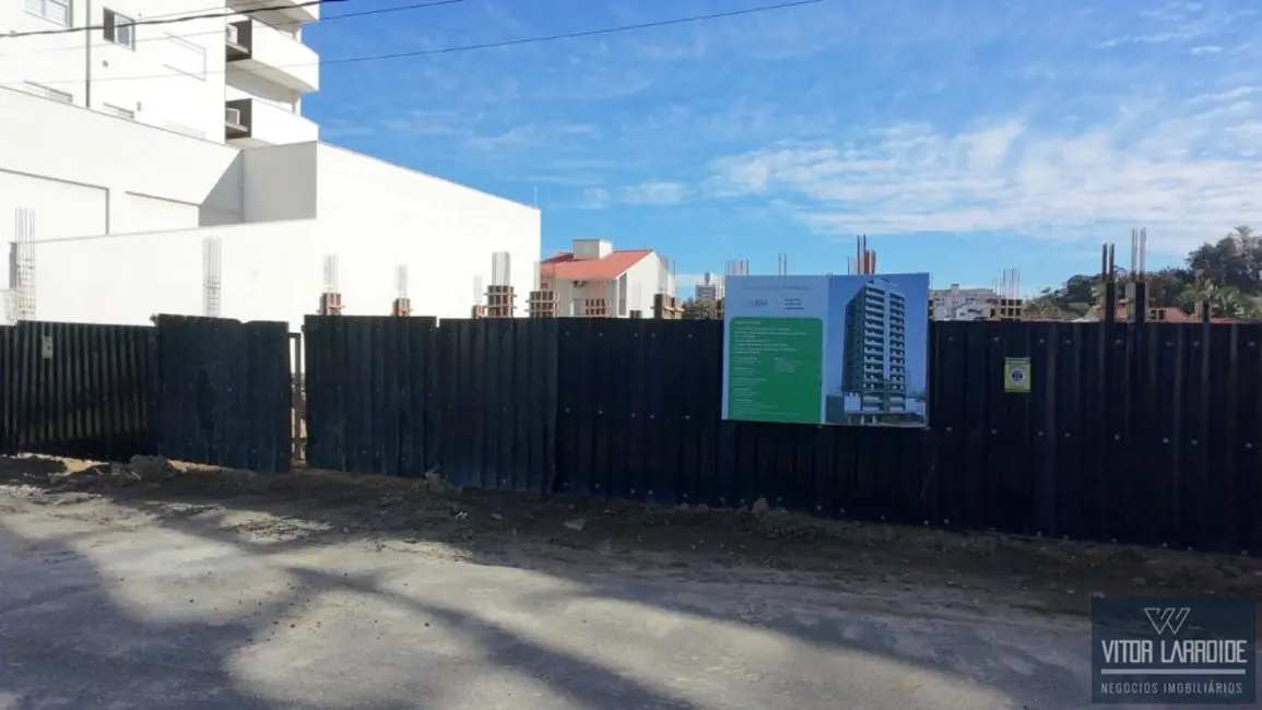 Foto 3 de Apartamento com 3 quartos à venda, 79m2 em Recife, Tubarao - SC