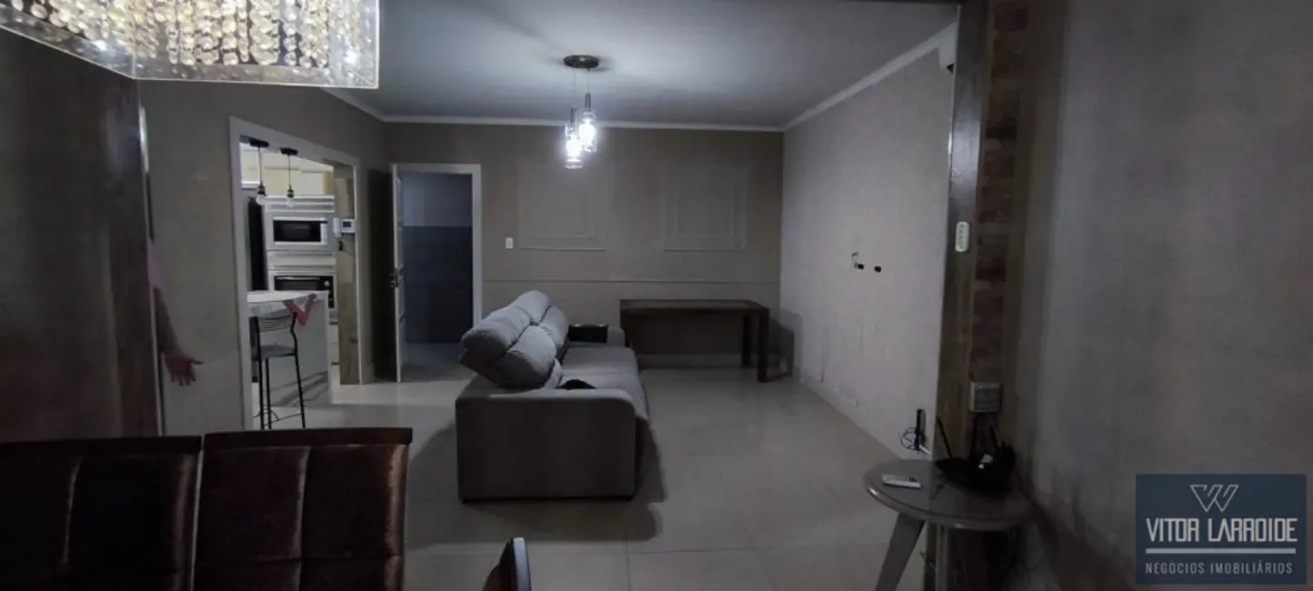 Foto 2 de Casa com 3 quartos à venda, 170m2 em São João (Margem Esquerda), Tubarao - SC