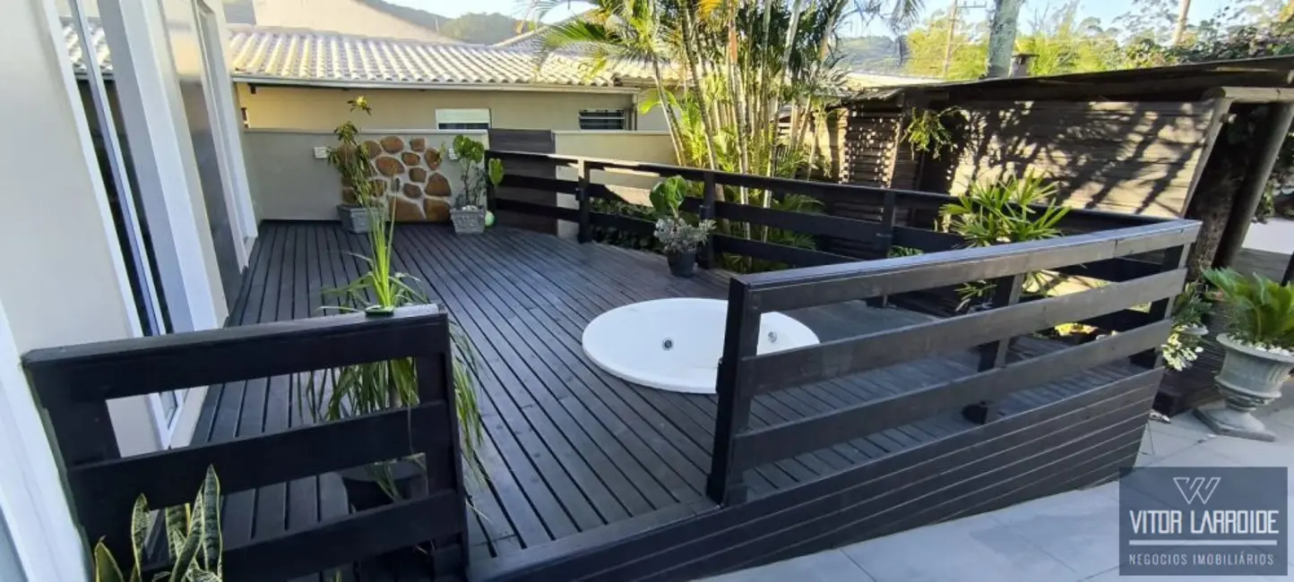 Foto 7 de Casa com 3 quartos à venda, 170m2 em São João (Margem Esquerda), Tubarao - SC