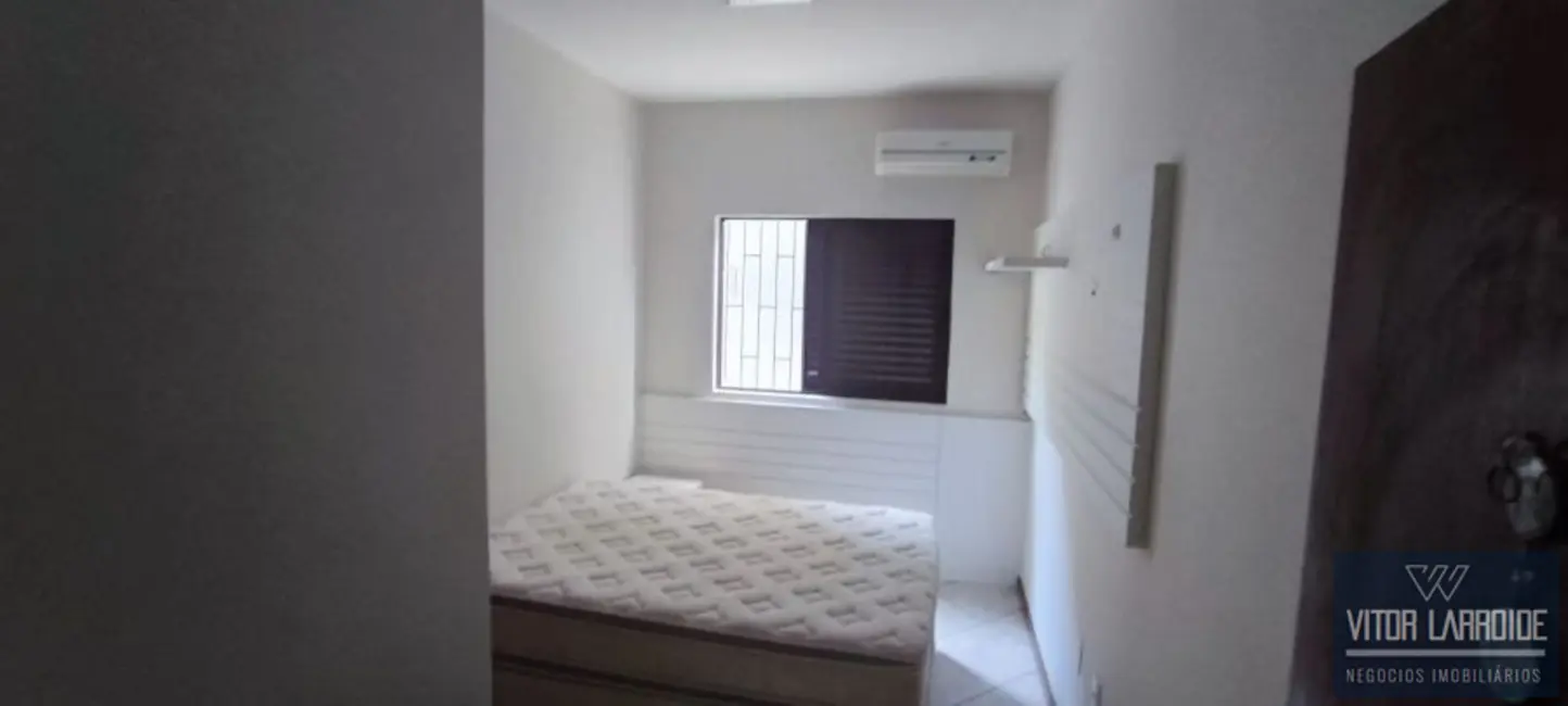 Foto 8 de Apartamento com 3 quartos à venda, 120m2 em Laguna - SC