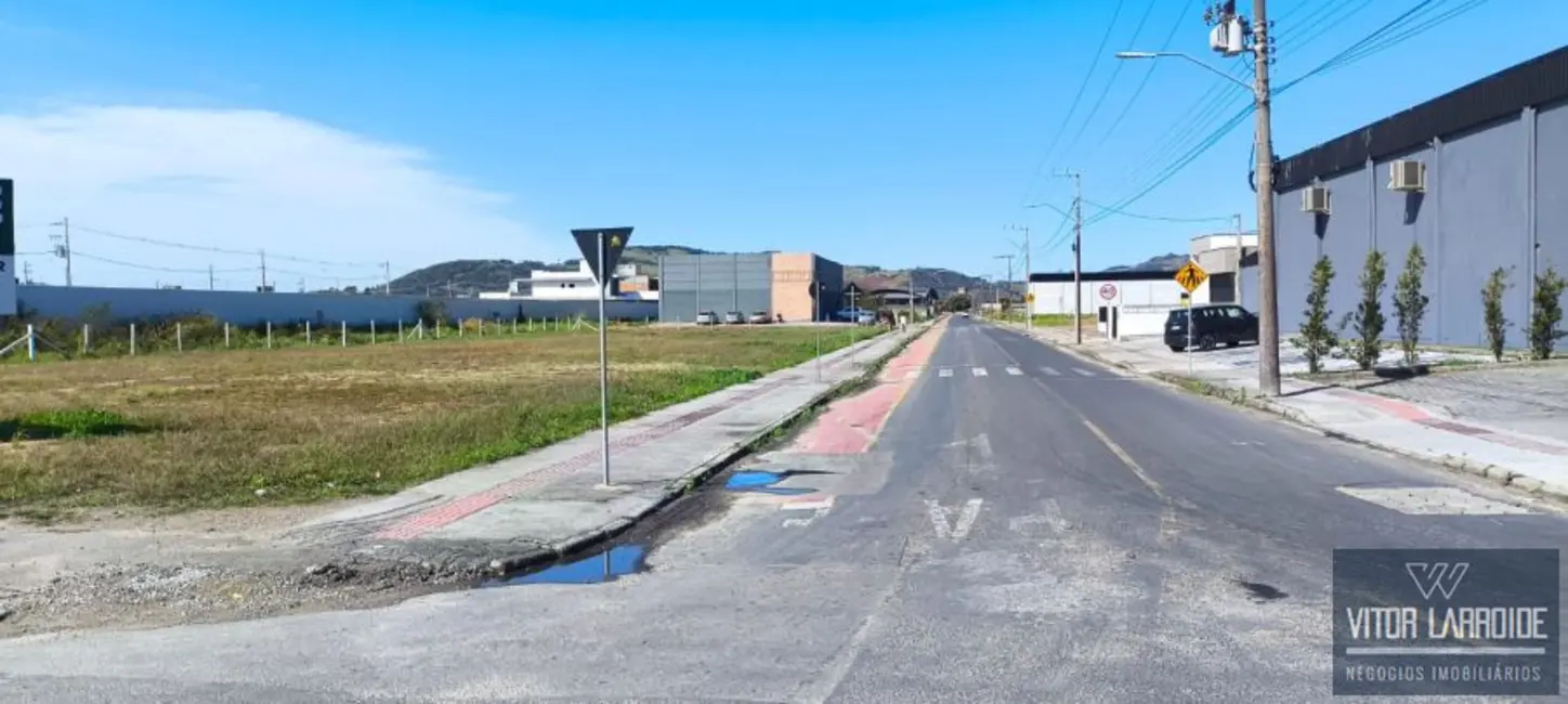 Terreno / Lote à venda, 2704m2 em Centro, Tubarao - SC - imagem 5 Foto 5 de Terreno / Lote à venda, 2704m2 em Centro, Tubarao - SC