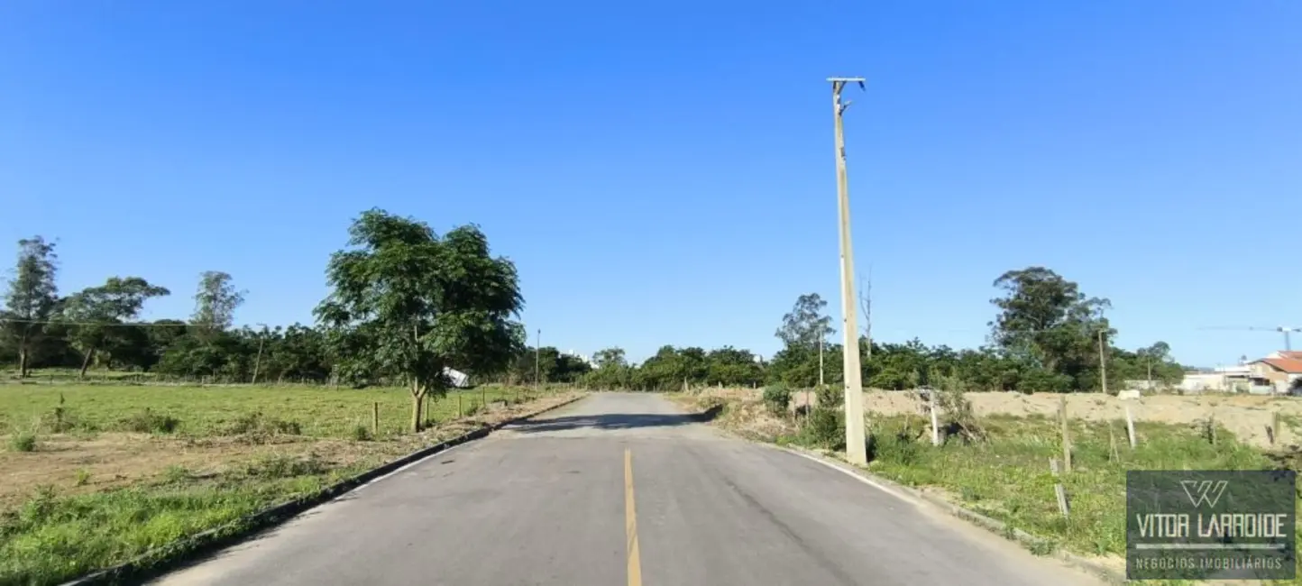Foto 3 de Terreno / Lote à venda, 2560m2 em Humaitá, Tubarao - SC