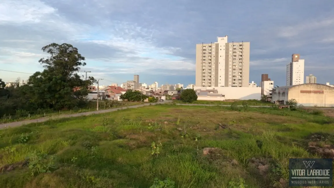 Foto 1 de Terreno / Lote à venda, 2560m2 em Humaitá, Tubarao - SC