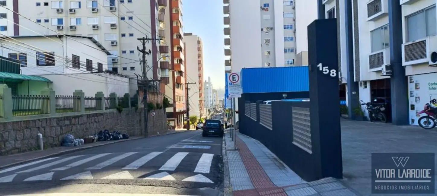 Foto 3 de Sala Comercial para alugar, 70m2 em Centro, Tubarao - SC
