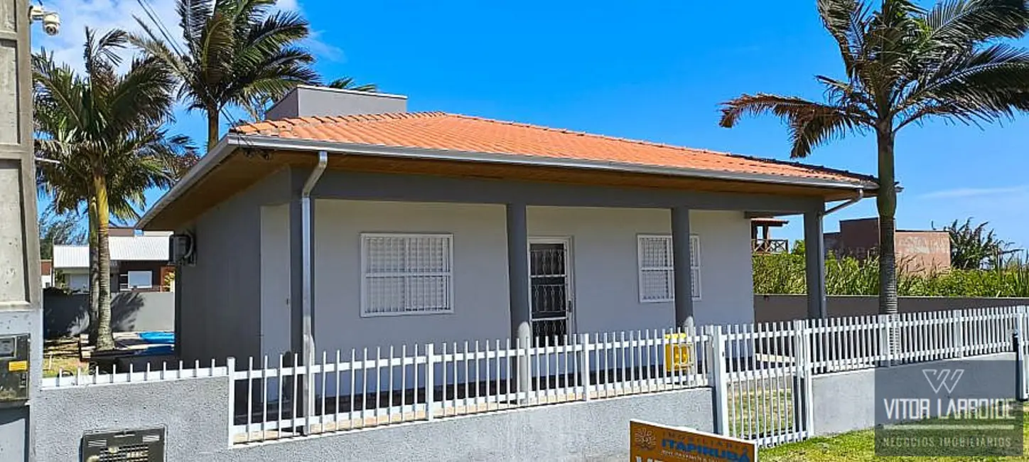 Foto 2 de Casa com 3 quartos à venda, 100m2 em Laguna - SC