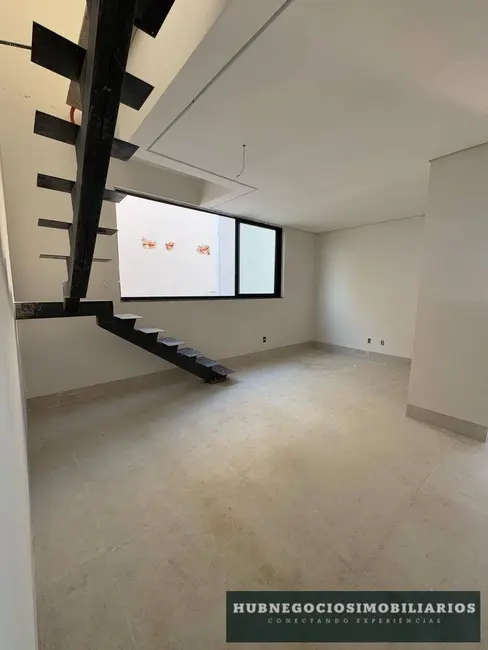 Foto 3 de Cobertura com 3 quartos à venda, 172m2 em Morada do Sol, Montes Claros - MG