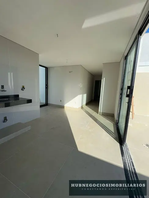 Foto 4 de Cobertura com 3 quartos à venda, 166m2 em Morada do Sol, Montes Claros - MG