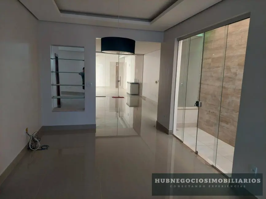 Foto 6 de Casa com 4 quartos à venda, 350m2 em Sapucaia, Montes Claros - MG