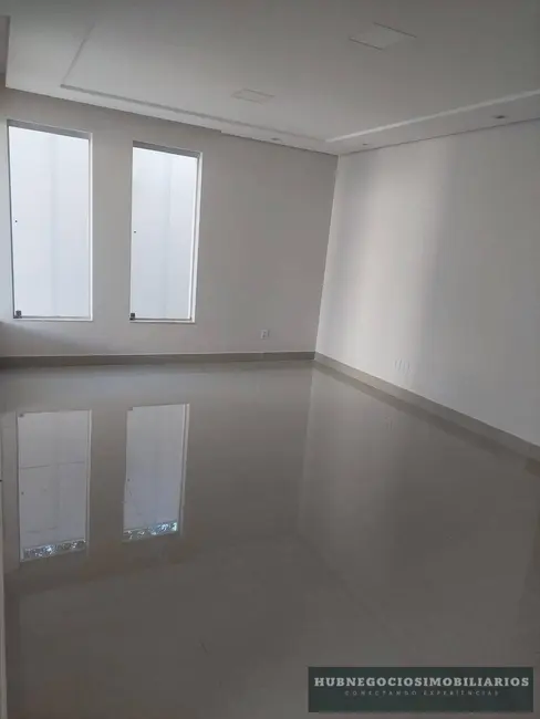 Foto 4 de Casa com 4 quartos à venda, 350m2 em Sapucaia, Montes Claros - MG
