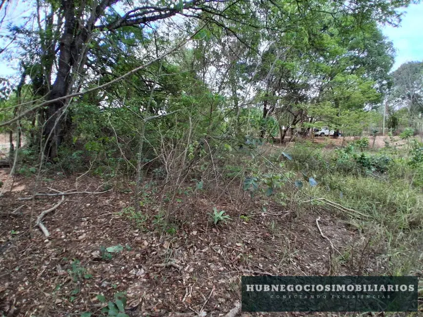 Foto 2 de Terreno / Lote à venda, 5264m2 em Montes Claros - MG