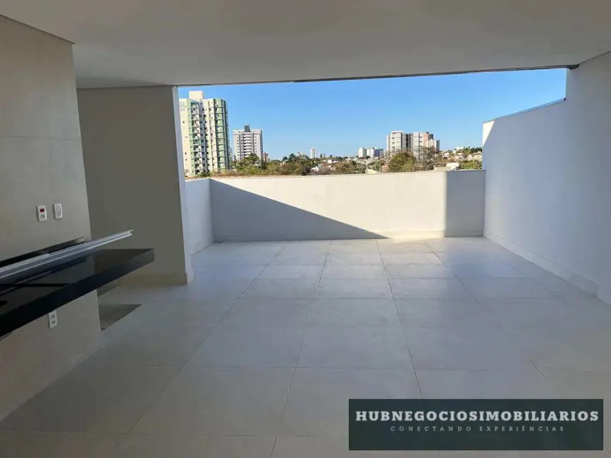 Foto 1 de Cobertura com 4 quartos à venda, 182m2 em Ibituruna, Montes Claros - MG