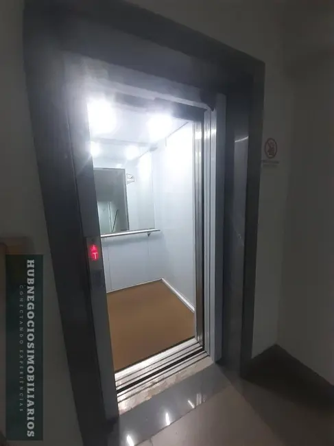 Foto 2 de Apartamento com 2 quartos à venda, 69m2 em Morada do Sol, Montes Claros - MG