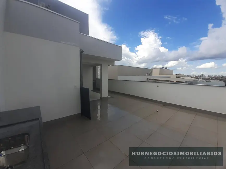 Foto 1 de Cobertura com 2 quartos à venda, 120m2 em Morada do Sol, Montes Claros - MG