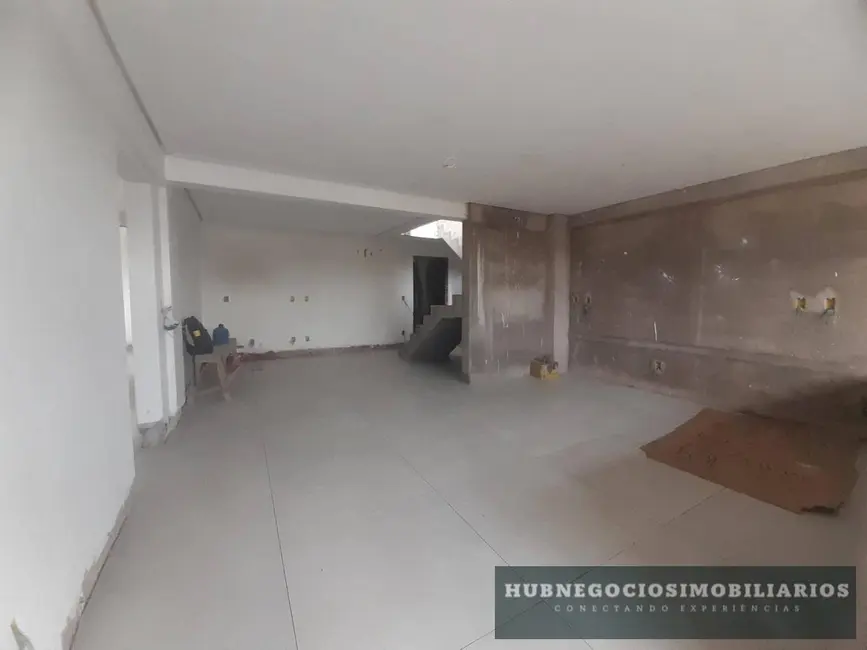 Foto 3 de Cobertura com 3 quartos à venda, 218m2 em Morada do Sol, Montes Claros - MG