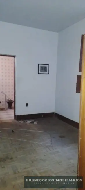 Foto 9 de Casa com 6 quartos à venda em Centro, Montes Claros - MG