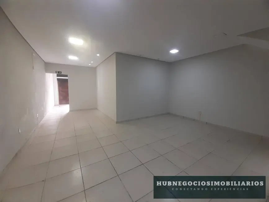 Foto 3 de Sala Comercial à venda, 90m2 em Centro, Montes Claros - MG