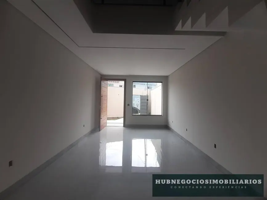 Casa com 4 quartos à venda, 210m2 em Barcelona Park, Montes Claros - MG - imagem 6 Foto 6 de Casa com 4 quartos à venda, 210m2 em Barcelona Park, Montes Claros - MG