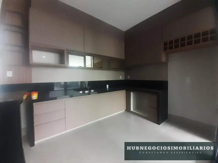 Casa com 3 quartos à venda em Ibituruna, Montes Claros - MG - imagem 7 Foto 7 de Casa com 3 quartos à venda em Ibituruna, Montes Claros - MG